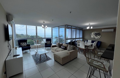 Playa Coronado Apartment | Oceanfront in Coronado Bay