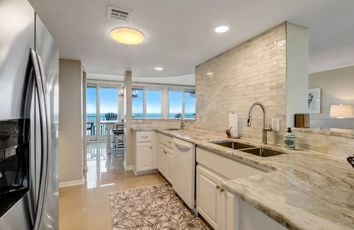 Fernandina Beach Condo | Oceanfront | Incredible Intracoastal and Atlantic Views | Totally Remodeled Sea Dunes Penthouse