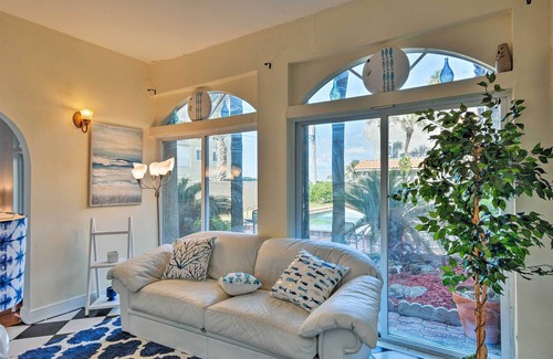 Indialantic Condo | Oceanfront Indialantic Condo w/ Patio, Shared Pool