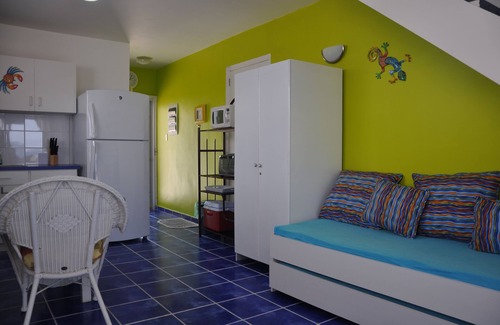 Sabana Westpunt House | Oceanfront Island Gem with Great Snorkeling/Diving