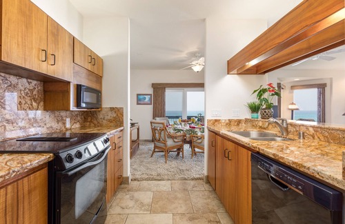 Keauhou Condo | Oceanfront - Kanaloa at Kona - Newly Remodeled