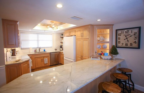 New Smyrna Beach Condo | Oceanfront Luxury Condo in New Smyrna Beach,10th floor w/balcony, No Drive Beach