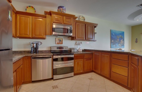 San Pedro Condo | Oceanfront Luxury at Grand Caribe - 1 or 2 Bedroom, Sleeps 1 to 5