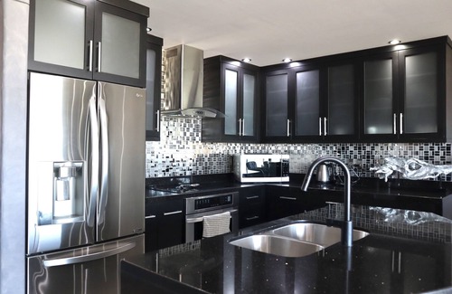 Centro Carretera Condo | Oceanfront luxury condo right in the heart of Rosarito