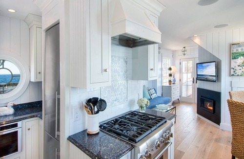 Kennebunk House | Oceanfront Luxury! Fabulous Waterfront Living! An Experience not to be Missed!