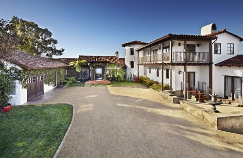 Las Positas House | Oceanfront Luxury - Heated Pool - PRIVATE BEACH STAIRWAY