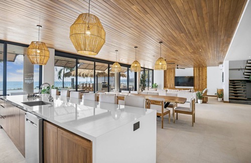 Potrero Villa | Oceanfront Oasis - 9BR Infinity Pool Villa
