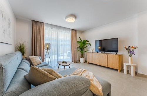 Granadilla de Abona Apartment | Oceanfront Oasis - Stunning beach view apartment