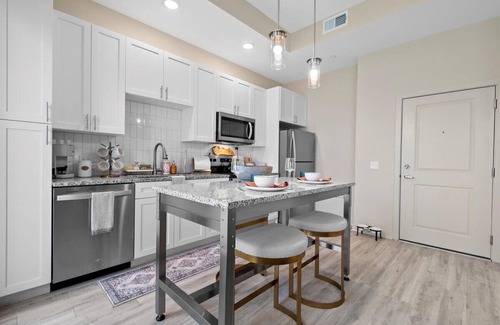 Seabreeze Park Condo | Oceanfront Oasis Daytona Beach 1BR/1BA - Lot View - 202