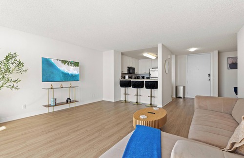 Marina del Rey Apartment | Oceanfront Oasis: Serene 1bd Retreat in MDR/Venice
