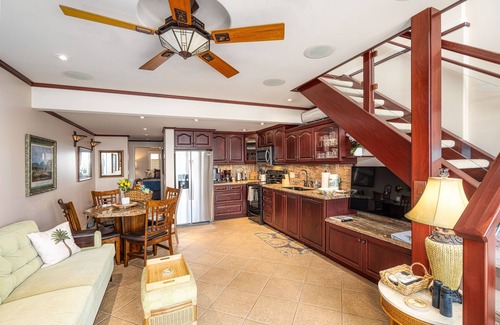 Maalaea Condo | Oceanfront Penthouse with Amazing Views!