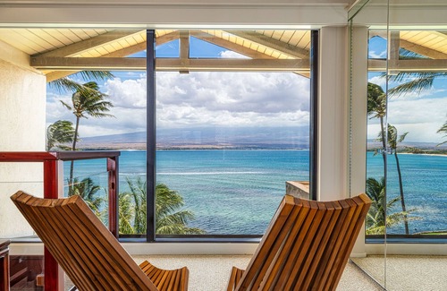 Maalaea Condo | Oceanfront Penthouse with Amazing Views!