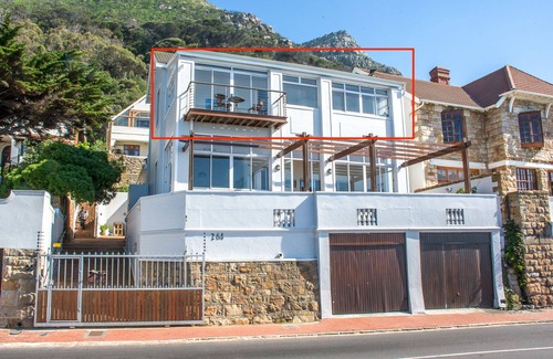 Kalk Bay House | Oceanfront Penthouse