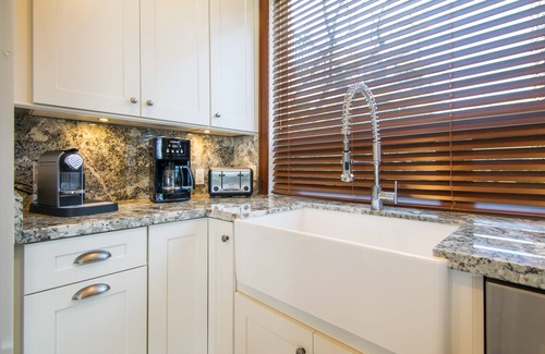 Napili Villa | OCEANFRONT Platinum Five Star remodeled villa! FRONT ROW! Water views! 27G1-2
