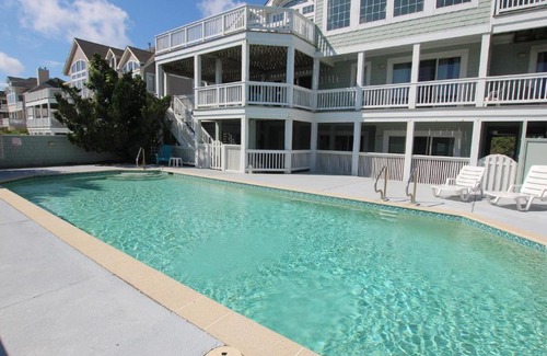 Pine Island House | OCEANFRONT, Pool, Ocean Views, Rec Rm, PI198, Key Largo