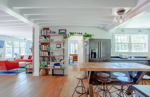 Oak Bluffs House | Oceanfront, Private Dock and Harthaven Private Beach - Walk to Noman's, Inkwell