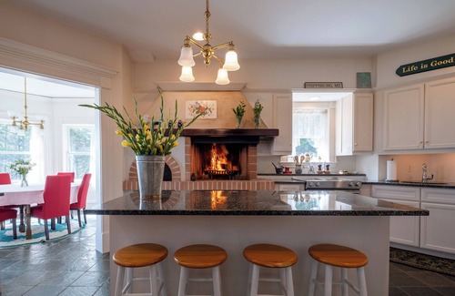 Phippsburg House | Oceanfront, private home, 3 Bed, 3 Baths, near beaches, golf, dining & more.