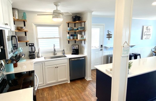 Holden Beach House | OCEANFRONT, Renovated 4BR, 3BA Home Sleeps 8