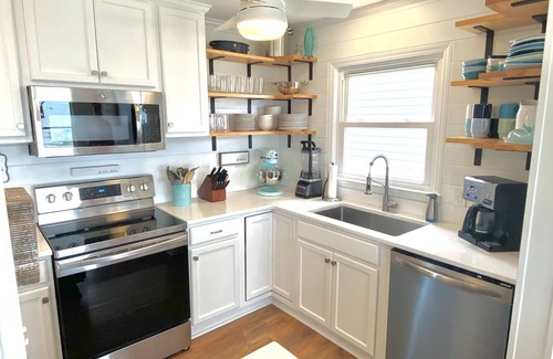 Holden Beach House | OCEANFRONT, Renovated 4BR, 3BA Home Sleeps 8