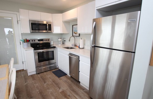 Rehoboth by the Sea House | Oceanfront rental at the Beachcomber Condos on Swede Street