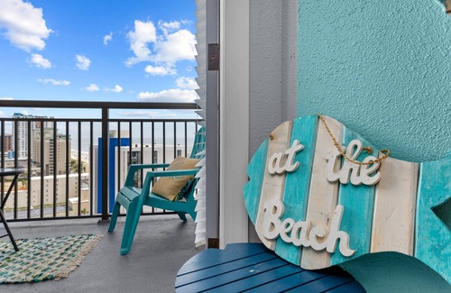 Myrtle Beach Condo | Oceanfront Resort, Great Views, King Bed, 7 Pools!