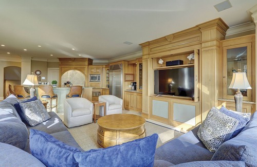 South Beach House | Oceanfront Six Bedroom Spacious Home w/Private Pool - Located in Sea Pines!