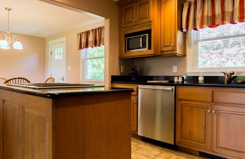 Glen Cove House | Oceanfront -Samoset Road, Rockland ME (Across from the Samoset Resort)