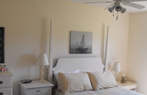 Elmira Cottage | Oceanfront - Sea Seekers - Bed by the Ocean