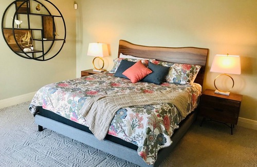 Mill Cove House | Oceanfront Seashore Unit at Fox Point Shore Rentals