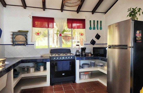 Sonsonate House | Oceanfront Secluded coastal haven with spectacular views.nRancho Bella Vista.