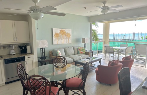 The Bight Condo | Oceanfront second floor directly on Grace Bay Beach