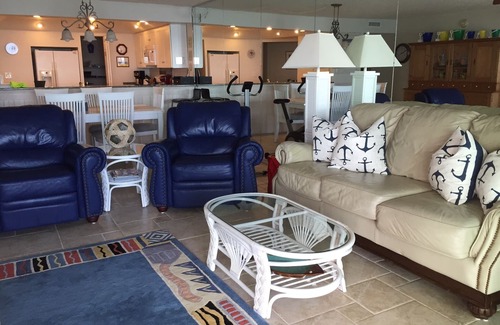 Melbourne Beach Condo | Oceanfront-Spectacular-Newly Furnished-Beautiful—Surf-side ambience-safe+secure!