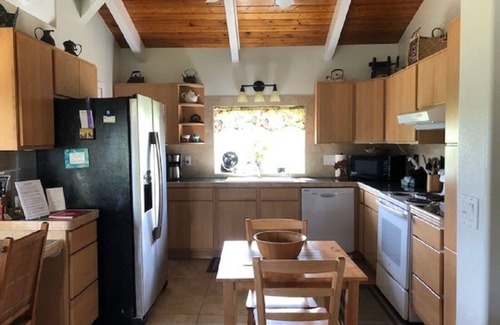 Kapaa House | OCEANFRONT to Walking Path & Beach TVNC #1287