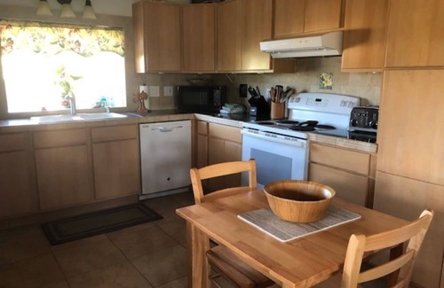 Kapaa House | OCEANFRONT to Walking Path & Beach TVNC #1287