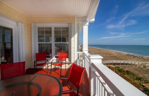 North Carolina Coast House | Oceanfront Townhouse with Pool