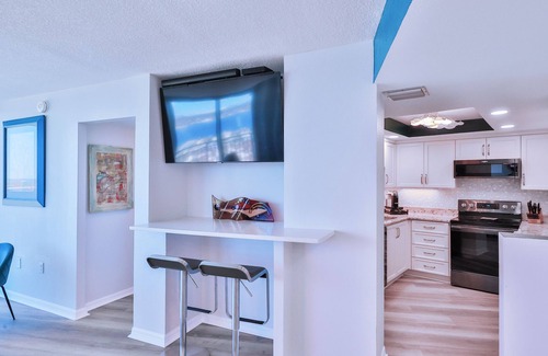 Daytona Beach Shores Condo | Oceanfront with Private Beach Access Pool,Spa-26flr Panoramic River&Ocean views!