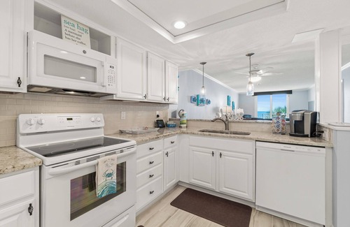 Indian Harbour Beach Condo | Oceanfront condo-steps from the beach! -Sleeps 4 2BR 2BTH on the 3rd floor