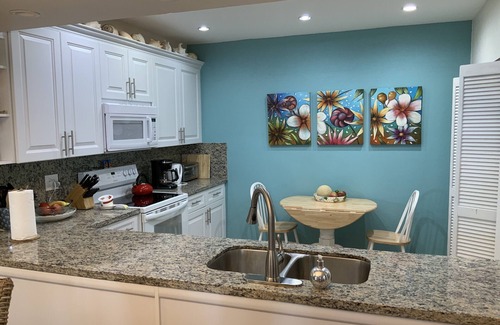 Midtown Condo | Oceanfront