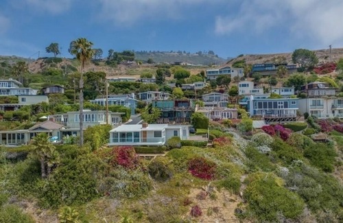 Rancho Palos Verdes House | Oceanfront beach house in private gated community