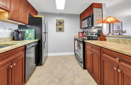 Fernandina Beach Condo | Oceanfront Views at Sea View on AIP Resort