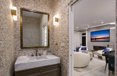 Malibu Villa | Oceanfront Villa - Private Beach/Sauna/Jacuzzi