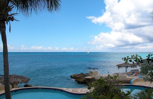 Pelican Key Villa | Oceanfront villa with breathtaking views–2BR/2BA in Pelican Key, Simpson Bay