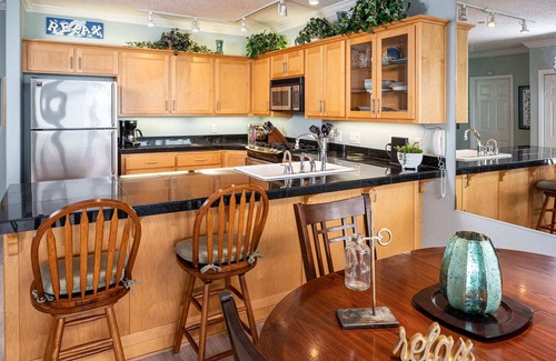 Depoe Bay Condo | Oceanfront, Whale Watching, Pool | Whalers View
