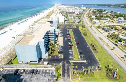 Holiday Isle Apartment | Oceania 106- by Holiday Isle Properties