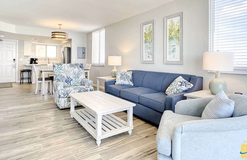 New Smyrna Beach Condo | Oceania 506:Panoramic Views,Steps to Flagler