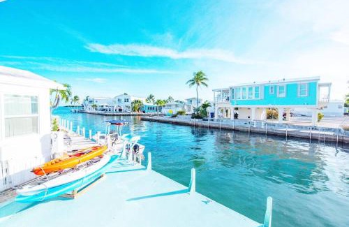 Cudjoe Key Villa | OCEANIA. water front cottage retreat ~