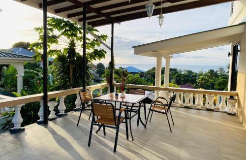 Beau Vallon Apartment | Oceanic View Lodges
