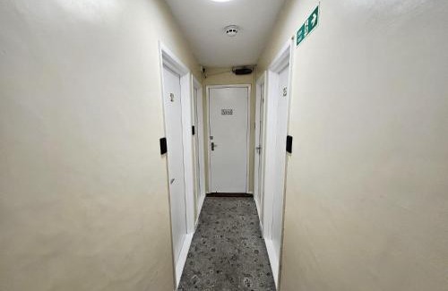 Southsea Apartment | OceanNest-3 Bedroom Apartment free parking, EV 22kW
