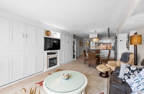 Cherry Grove Beach Condo | Oceans 415, Spacious 1 BR Ocean Front Condo with an Outdoor Swimming Pool