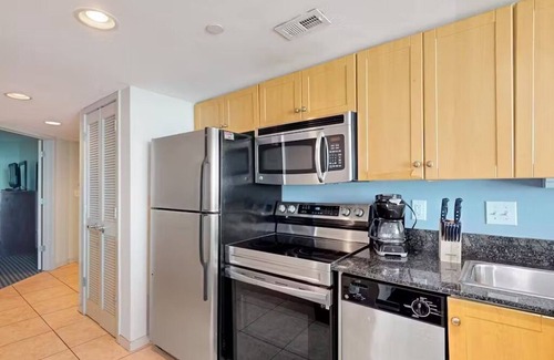 Downtown Myrtle Beach Condo | Oceans One Resort – 11th Floor Oceanfront Luxury Condo
